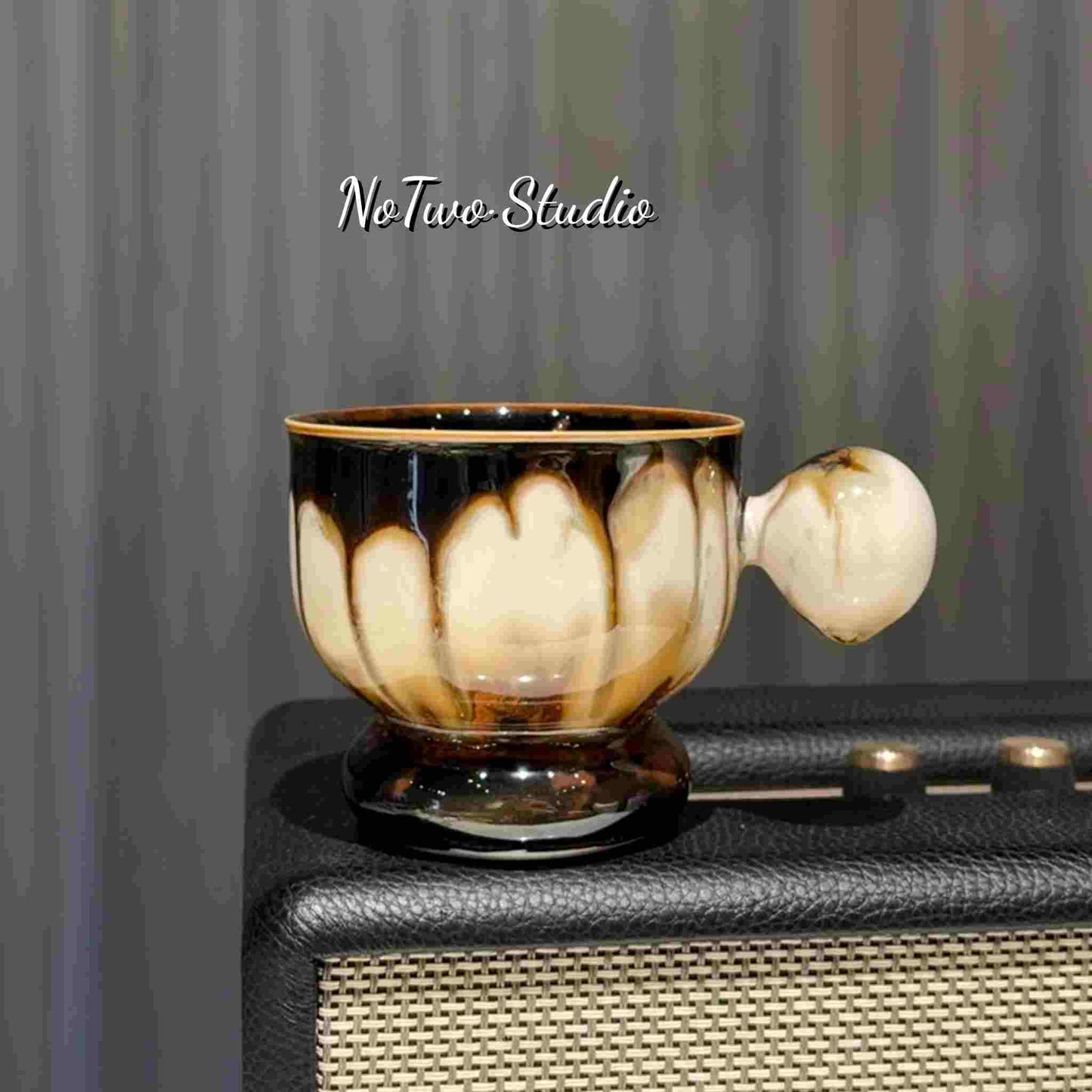 Flowing Caramel Art Cup
